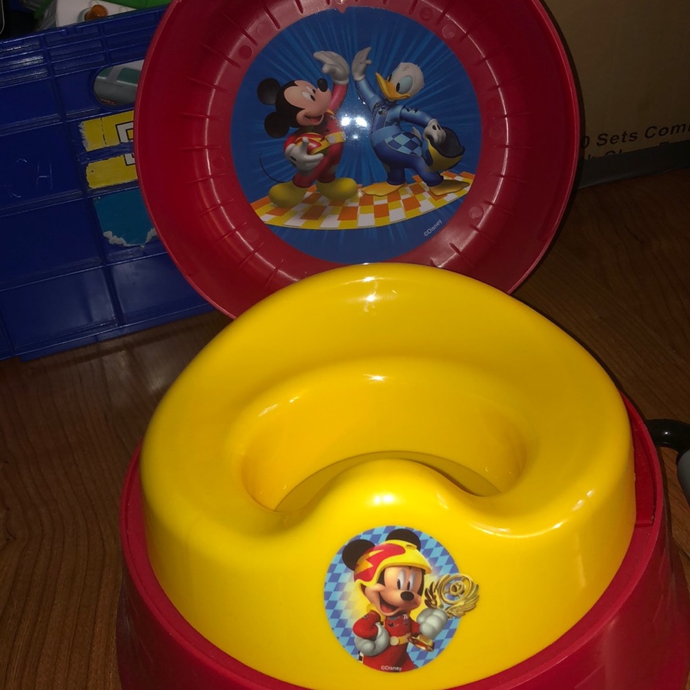 Mickey and the Roadster Racer Potty